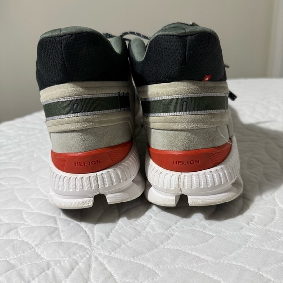 On Running Men's Sneakers - Gray, Black, Red size 12.5 - Picture 7 of 13